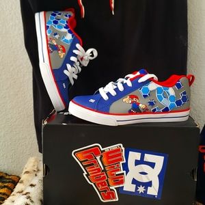 DC Boys sneakers